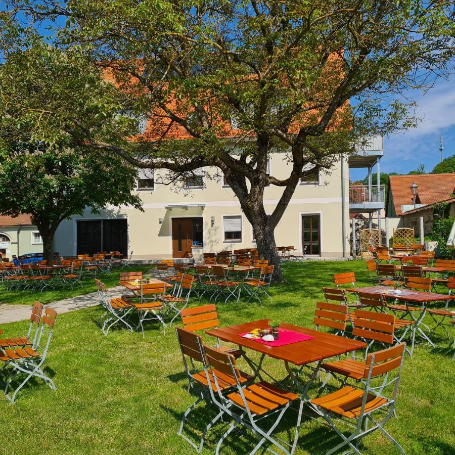 Gasthaus Schollmann Hotel Feuchtwangen Exterior photo